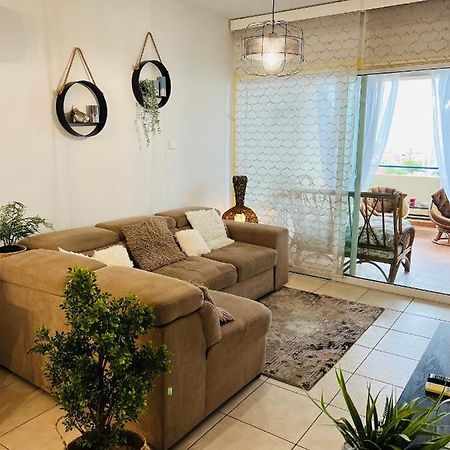 Carisa Holiday Rooms Larnaca Ngoại thất bức ảnh